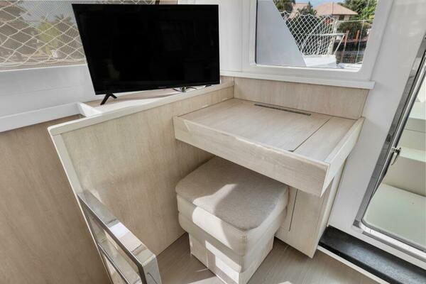 40ft Leopard Yacht For Sale