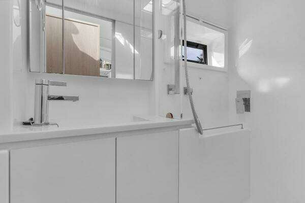 Leopard 40 Owners Version Yacht For Sale