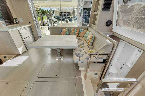 Leopard 40 Owners Version Yacht For Sale