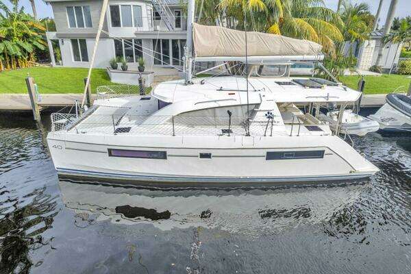 Leopard 40 Owners Version Yacht For Sale