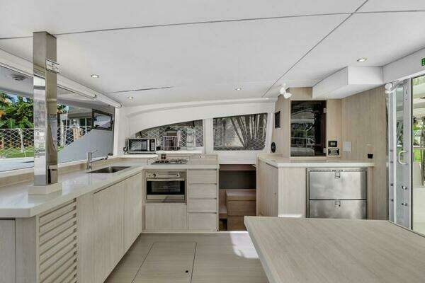 Leopard 40 Owners Version Yacht For Sale