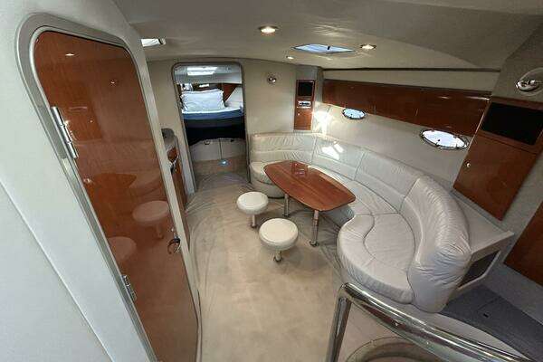 Photo of the 2005 Formula 40 Performance Cruiser