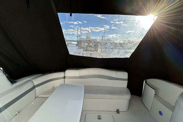 Photo of the 2005 Formula 40 Performance Cruiser