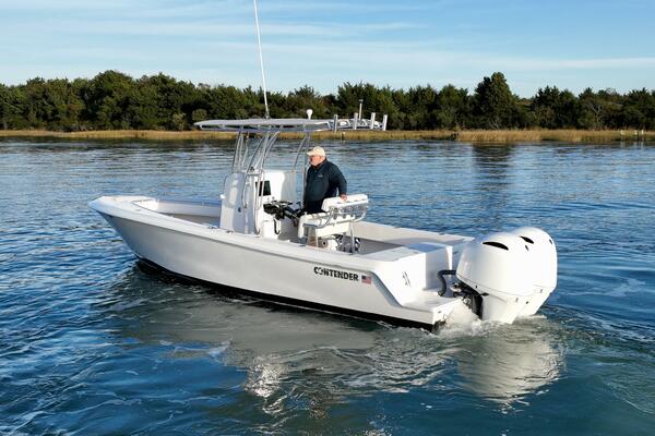 25ft Contender Yacht For Sale