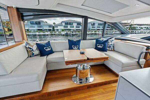 Princess V55 Yacht For Sale
