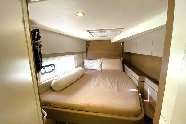 Bali 4.4 Open Space Yacht For Sale