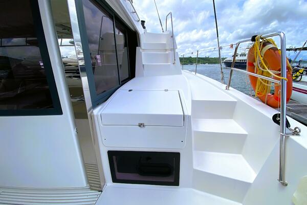 Sunchaser 43ft Bali Yacht For Sale