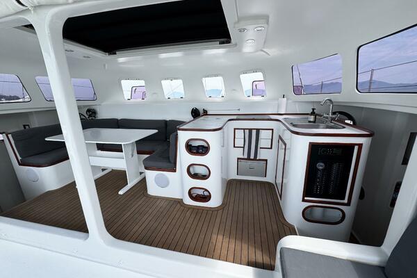Trim 39ft Custom Yacht For Sale
