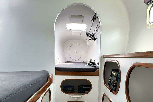 Custom Andaman Cabriolet 39 Yacht For Sale