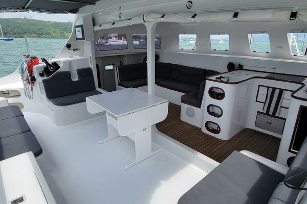 Trim 39ft Custom Yacht For Sale