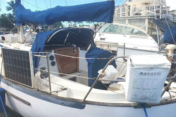ADAGIO 34ft Pacific Seacraft Yacht For Sale