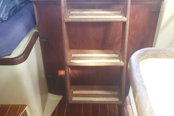 ADAGIO 34ft Pacific Seacraft Yacht For Sale