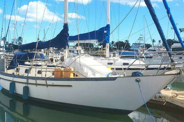 Photo of the 1989 Pacific Seacraft Cutter "ADAGIO"