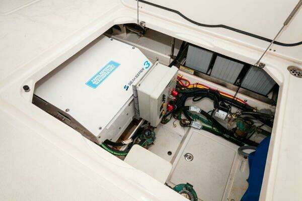 Pursuit DC 365 Dual Console Yacht For Sale