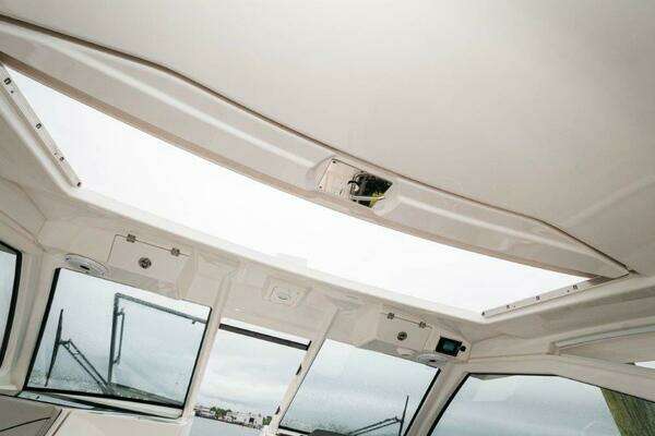 Pursuit DC 365 Dual Console Yacht For Sale