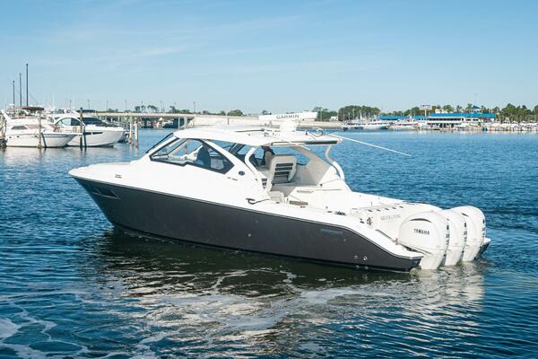 Silver Lining 36ft Pursuit Yacht For Sale