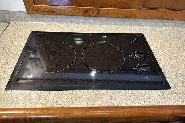 SAFARI 40ft Riviera Yacht For Sale