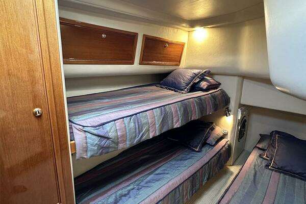 Riviera 40 Sportfish Yacht For Sale