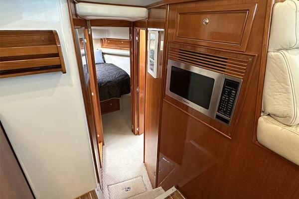 SAFARI 40ft Riviera Yacht For Sale
