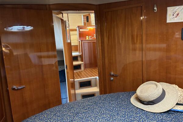 SAFARI 40ft Riviera Yacht For Sale