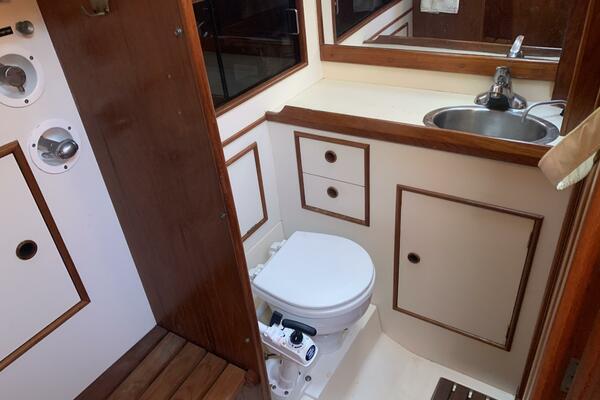 Tiki 30ft Nonsuch Yacht For Sale