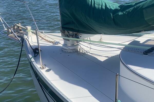 Tiki 30ft Nonsuch Yacht For Sale