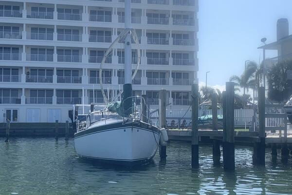 Tiki 30ft Nonsuch Yacht For Sale