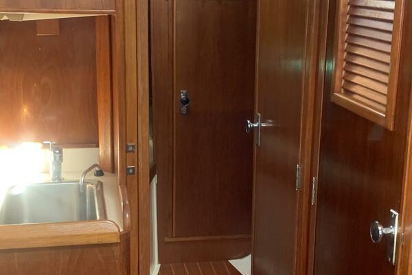 Tiki 30ft Nonsuch Yacht For Sale