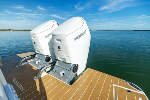 43ft Regal Yacht For Sale