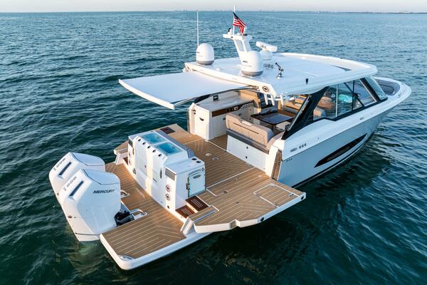 43ft Regal Yacht For Sale