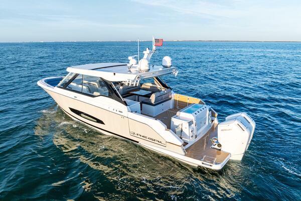 43ft Regal Yacht For Sale