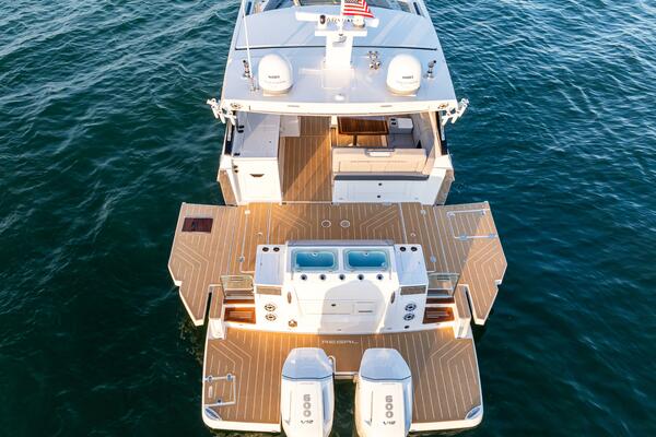 43ft Regal Yacht For Sale