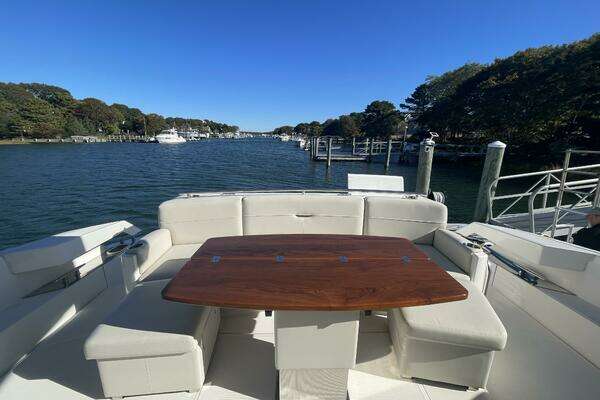 Tiara Yachts C53 Coupe Yacht For Sale