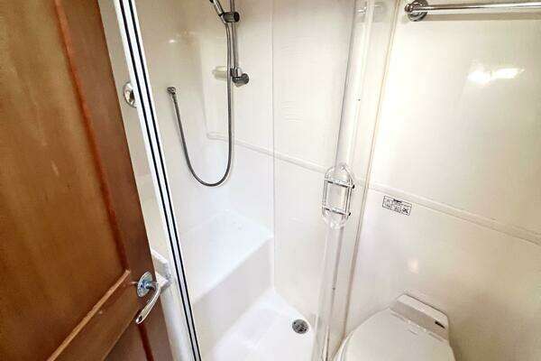 Albemarle 41 Express Yacht For Sale