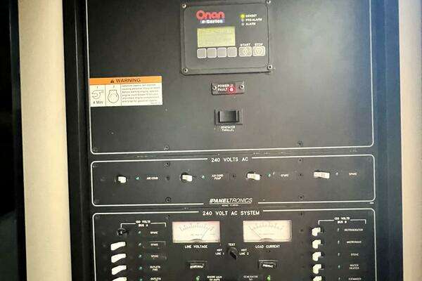 Albemarle 41 Express Yacht For Sale