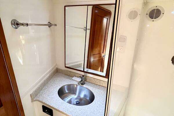 Albemarle 41 Express Yacht For Sale