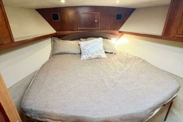 Albemarle 41 Express Yacht For Sale