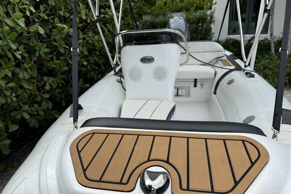 11ft Walker Bay Yacht For Sale