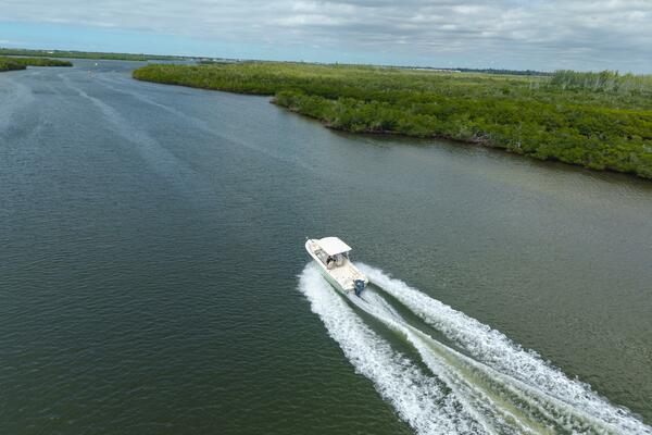25ft Grady White Yacht For Sale