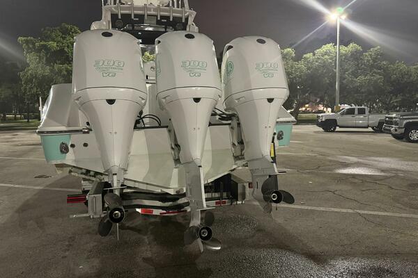 37ft Edgewater Yacht For Sale