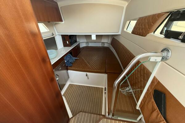 37ft Edgewater Yacht For Sale