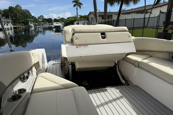 27ft Regal Yacht For Sale