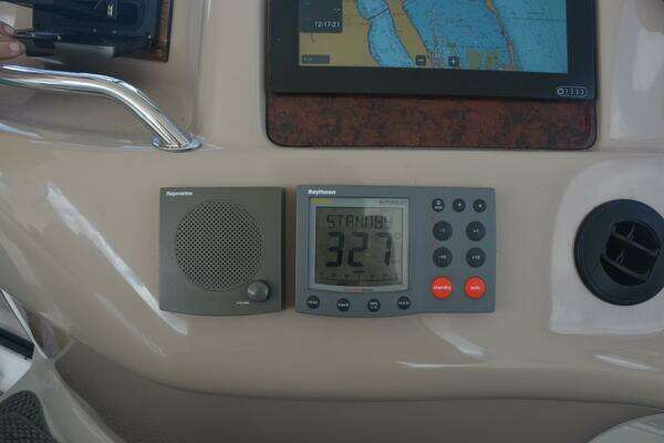 Sea Ray 460 Sundancer Yacht For Sale