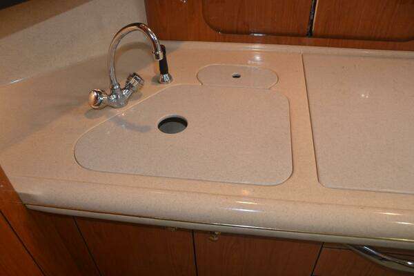 Sea Ray 460 Sundancer Yacht For Sale