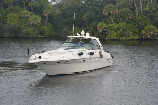 Sea Ray 46 4 RICH-SHER OR POORER - Exterior