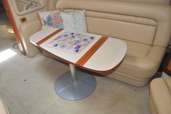 Sea Ray 46 4 RICH-SHER OR POORER - Salon