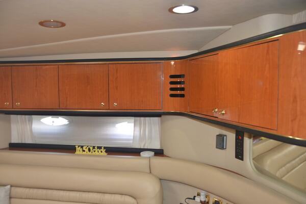 Sea Ray 46 4 RICH-SHER OR POORER - Salon