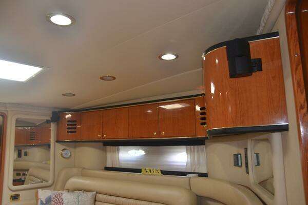 Sea Ray 460 Sundancer Yacht For Sale