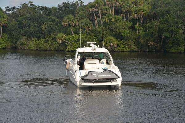 Sea Ray 460 Sundancer Yacht For Sale