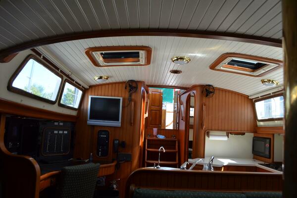Fleur De Lys 43ft Hans Christian Yacht For Sale